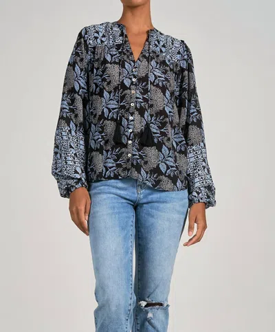 Elan Printed V-neck Top In Black Costa In Multi