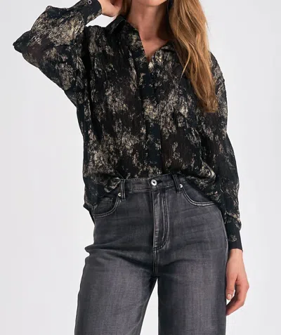 Elan Shimmer Button Down Top In Black/gold