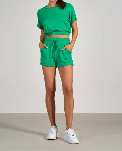 Elan Short Sleeve Crop Top In Green