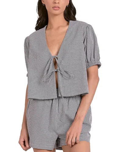 Elan Short Sleeve Fly Away Top In Gray