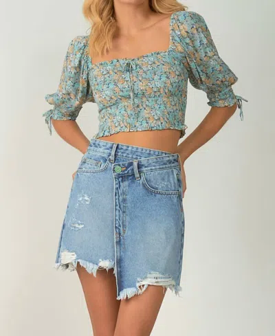 Elan Short Sleeve Puff Shoulder Top In Aqua Floral In Multi