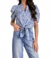 Elan Short Sleeve Puff Sleeve Tie-front Top In Blue Acorn Print In Blue