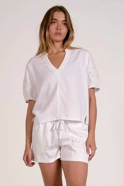 Elan Short Sleeve V-neck Tops In White