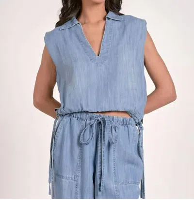Elan Sleeveless Collared Top In Blue