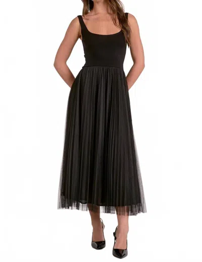 Elan Sleeveless Midi Dress In Black