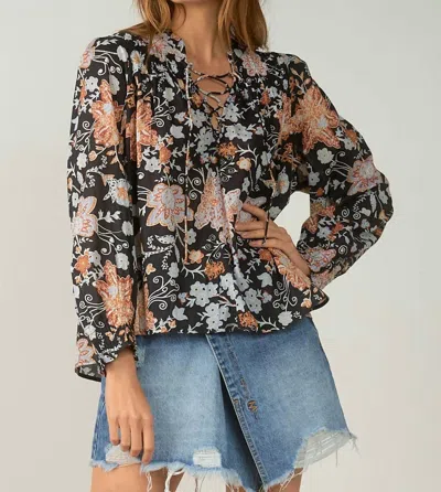 Elan Top L/s Laceup Front In Black Botanical In Multi