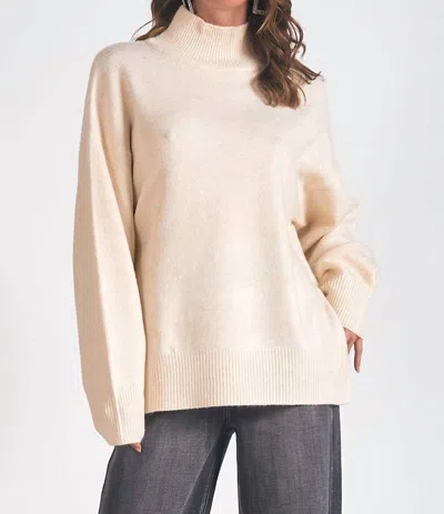 Elan Wenda Sweater In White