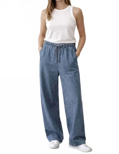 Elan Wide Leg Denim Jogger In Blue