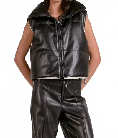 Elan Women's Katia Reversible Vest In Black