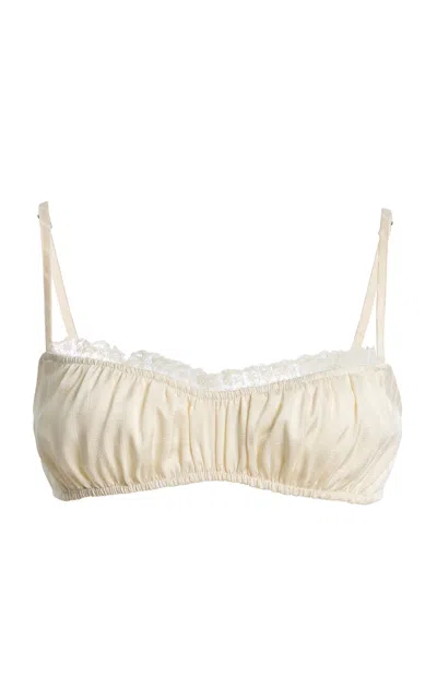 Elce Exclusive Aries Ruched Bralette In White