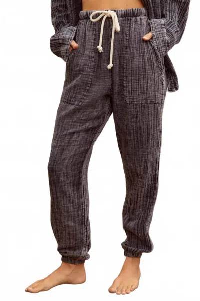 Electric & Rose Lauren Gauze Pant In Washed Black In Brown