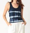 Electric & Rose Tie-dye Linear Scoop Tank Top In Navy In Blue