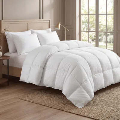 Elegant Comfort 3-piece Stripe Cotton Box Stitched Comforter Set-cotton Duvet Insert With 4 Corner Tabs In White