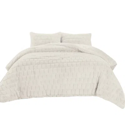Elegant Comfort Ultra Soft Fluffy 3-piece Faux Rabbit Fur Comforter Set All Season Warm Down Alternative In White