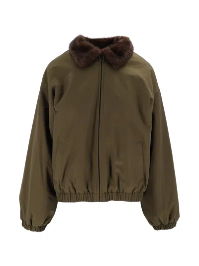 Eleh Cropped Boxy Fur Collar Military Jacket In Brown
