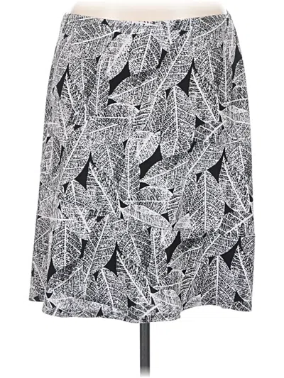 Pre-owned Elementz Casual Skirt In Gray