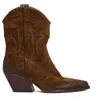 Elena Iachi Ankle-high Western Boots In Washed Cognac Suede In Burgundy