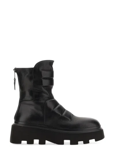 ELENA IACHI BLACK SOLID BOOTS