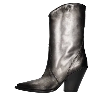 Elena Iachi Boots In Black