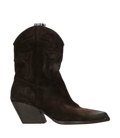 Elena Iachi Boots Ebony In Brown