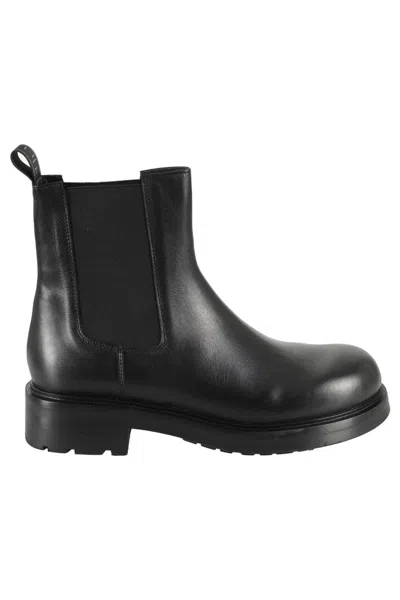 Elena Iachi Chelsea Boot In Black
