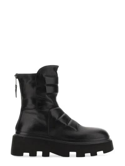 ELENA IACHI CHUNKY BLACK LEATHER BOOT