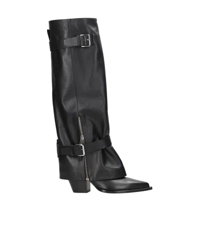 Elena Iachi Pointed Boots In Black