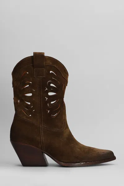 Elena Iachi Texan Ankle Boots In Leather Color