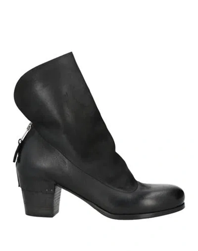 Elena Iachi Woman Ankle Boots Black Size 7.5 Leather