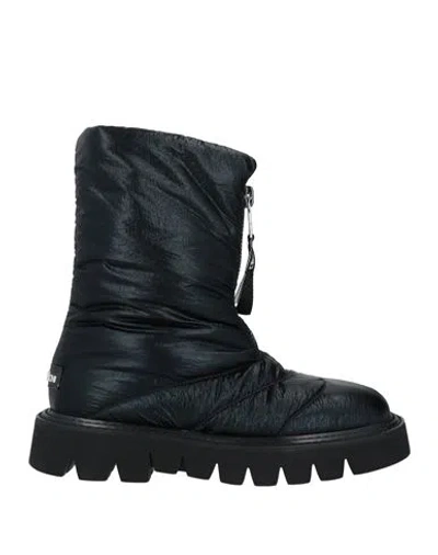 Elena Iachi Woman Ankle Boots Black Size 8 Textile Fibers