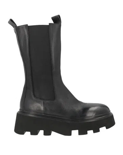 Elena Iachi Woman Ankle Boots Black Size 9 Leather