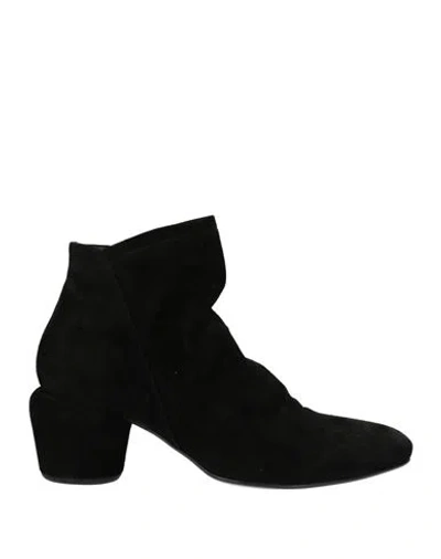 Elena Iachi Woman Ankle Boots Black Size 10 Soft Leather