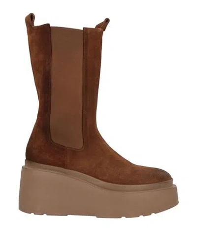Elena Iachi Woman Ankle Boots Brown Size 11 Leather
