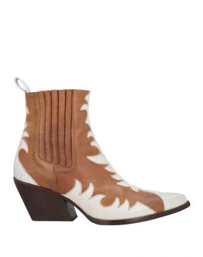 Elena Iachi Woman Ankle Boots Brown Size 7 Leather