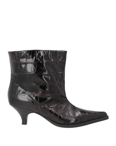 Elena Iachi Woman Ankle Boots Burgundy Size 7.5 Leather In Black