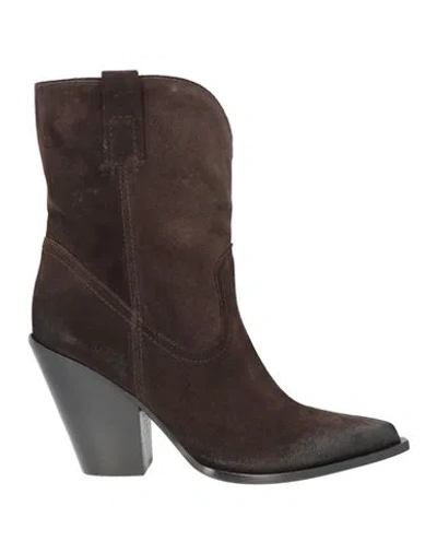 Elena Iachi Woman Ankle Boots Dark Brown Size 10 Leather