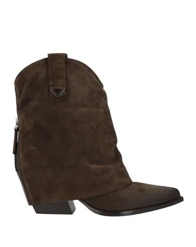 Elena Iachi Woman Ankle Boots Dark Brown Size 9 Leather