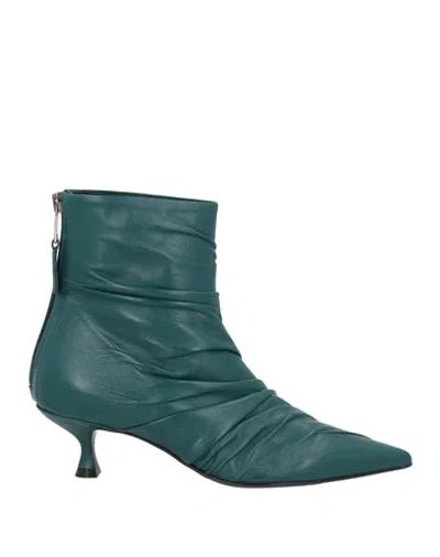 Elena Iachi Woman Ankle Boots Deep Jade Size 8 Leather In Green