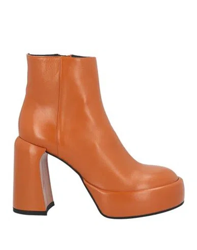 Elena Iachi Woman Ankle Boots Orange Size 8 Leather