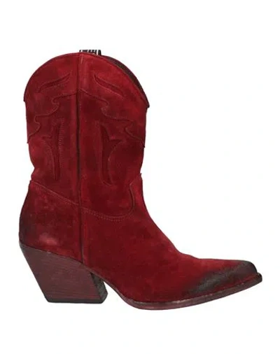 Elena Iachi Woman Ankle Boots Red Size 6 Leather