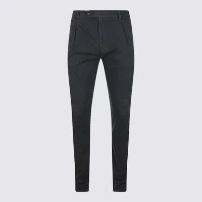 ELEVENTY ELEVENTY BLACK COTTON PANTS
