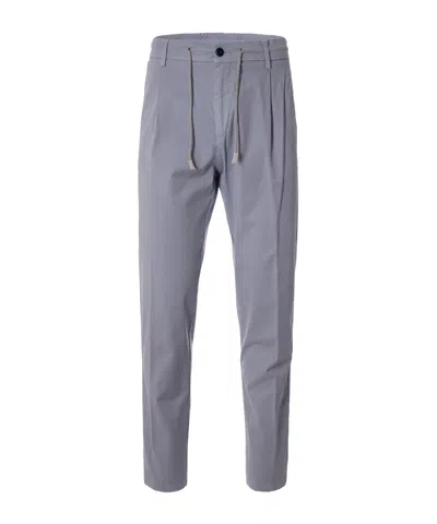 Eleventy Casual Pants With Belt Loops In Gray