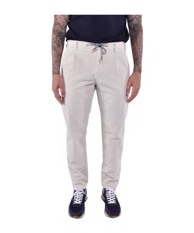 Eleventy Corduroy Trousers In White