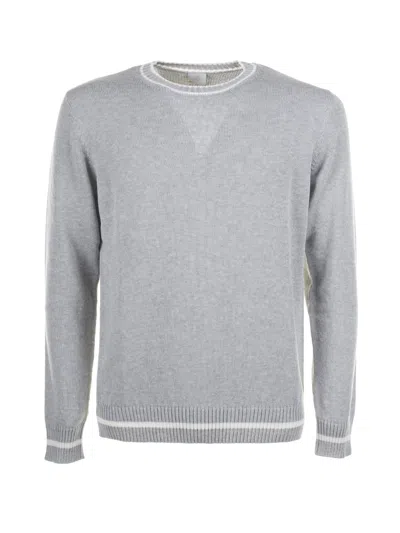 Eleventy Light Gray Crew Neck Sweater In Grey