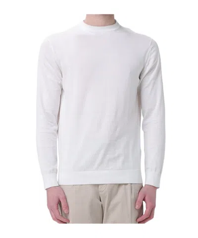 Eleventy Long-sleeved Knitwear In White
