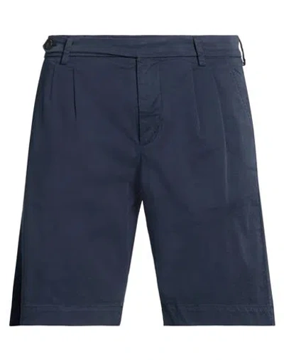 Eleventy Man Shorts & Bermuda Shorts Midnight Blue Size 33 Cotton