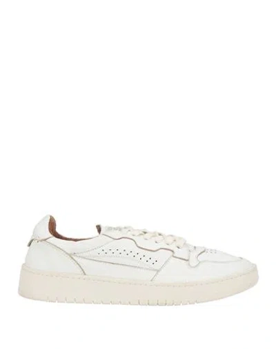 Eleventy Man Sneakers White Size 7 Leather