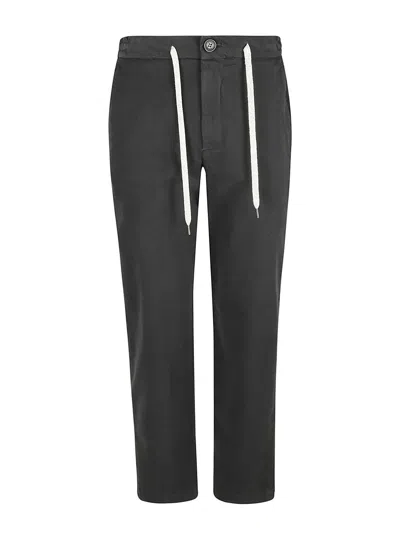 Eleventy Drawstring Casual Pants In Black