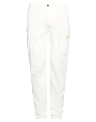 Eleventy Platinum Man Jeans White Size 33 Cotton, Lyocell, Elastane