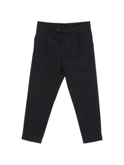Eleventy Pleated Cotton-blend Trousers In Blue